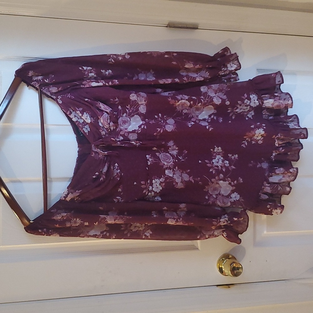 B. Darling Size 5/6 Dress